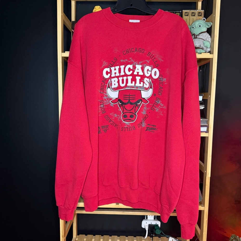 Vintage Zubaz NBA Chicago Bulls graphic sweatshirt Crewneck size xl